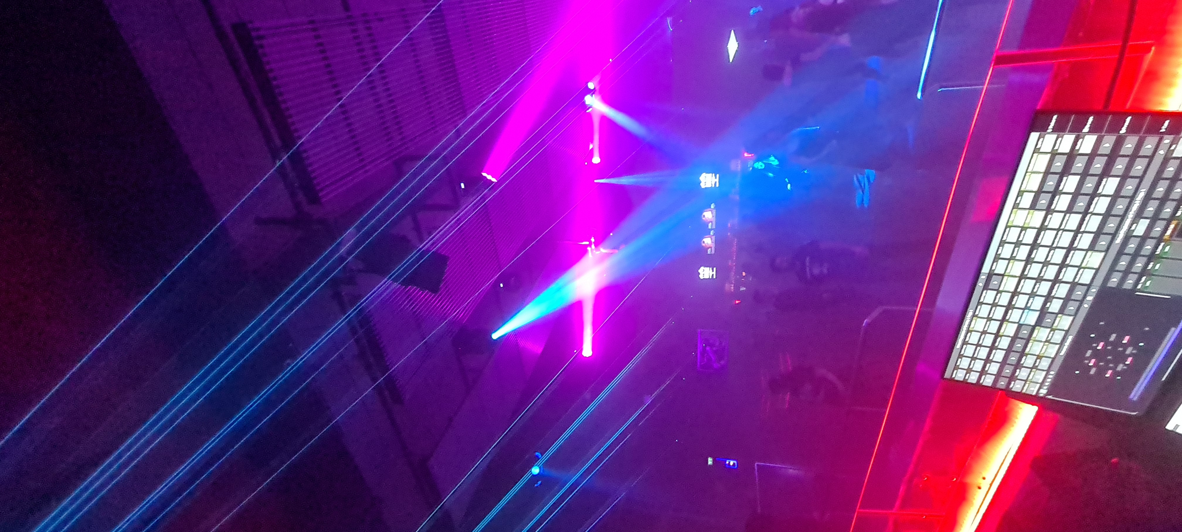 Showlaser Lasersteuerung Event